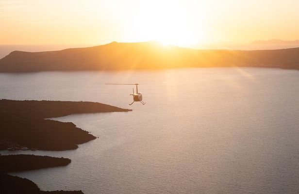 Santorini 360: Helicopter Ride, Must-See Sights & Wine Tasting