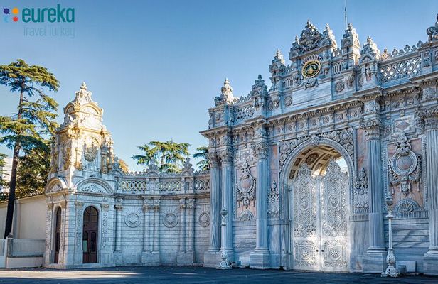 Dolmabahçe Palace Fast Entry QR Code Ticket & Audio Guide