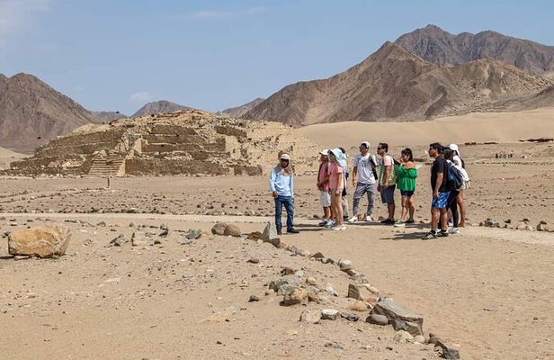 Caral Tour - The oldest sacred city in America
