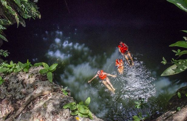 Private Jeep Tour & ATV to Jade Cavern Cenote: All Inclusive