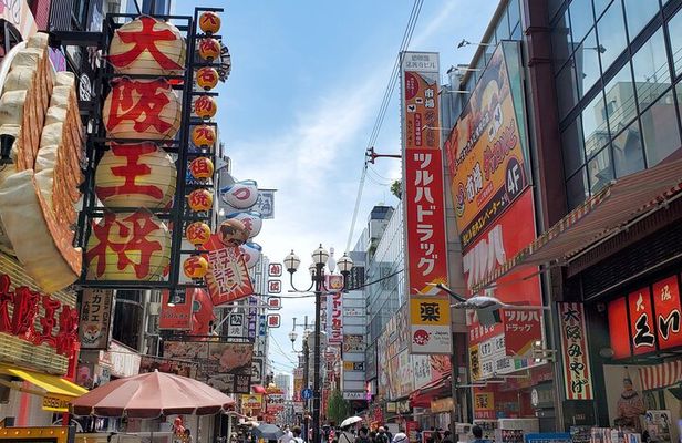 Osaka Walking Tour: Dotonbori, Kuromon Market & Street Food