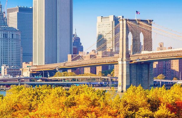 NYC Fall Foliage Cruise: Experience Autumn's Beauty