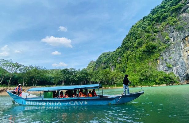 Phong Nha Cave and Tien Son Cave Guided Tour From Dong Hoi