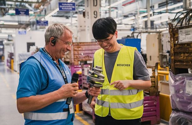 BMW Motorrad Factory Tour