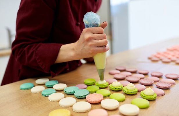 3-Hour Macaron Baking Class With Local Chef in the Heart of Paris
