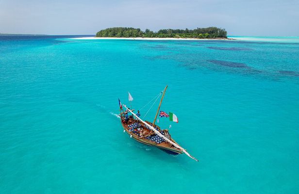 Full Day Mnemba Island Luxury Dhow in Zanzibar