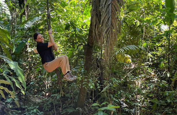 1 Day All-Inclusive Guided Jungle Tour from Iquitos