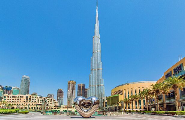 Burj Khalifa 124 and 125 Floor Tour with Transport