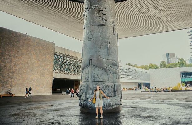 Guided Tour of Anthropology Museum and Historic Center in Mexico