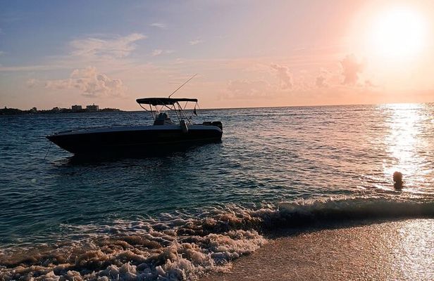 Sunrise Experience on a Luxury Boat in San Andres Islands