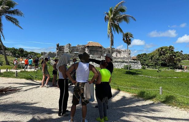 Tulum Ruins and Cenote Swim: History and Nature Combo Tour