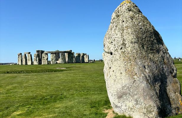 Private Guided Tour of Stonehenge
