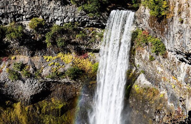 Waterfalls to Whistler Private Tour One Way
