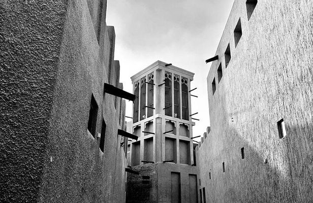Dubai Old Town Walking Tour with Abra ride, Spice and Gold Souk