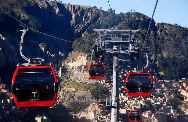 La Paz classic city tour + cable cars + moon valley