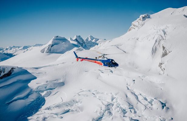 Southern Glacier Experience Helicopter Flight from Queenstown