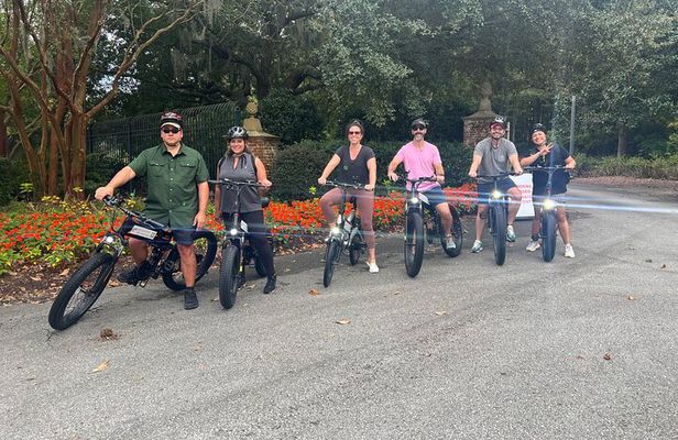 3-Hour Wilmington E-Bike Airlie Gardens Self-Guided Tour