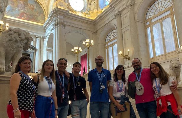Guided tour to the Royal Palace of Madrid