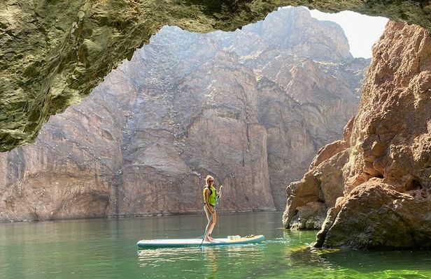Private Paddle board Tour to Emerald Cave in Willow Beach