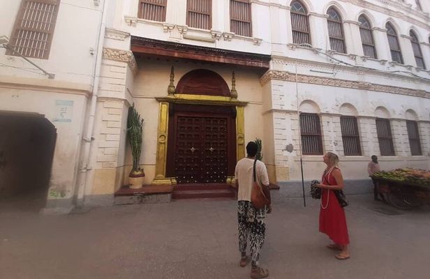 5 HOURS Stone Town Tour Including Pick-up and Drop off 