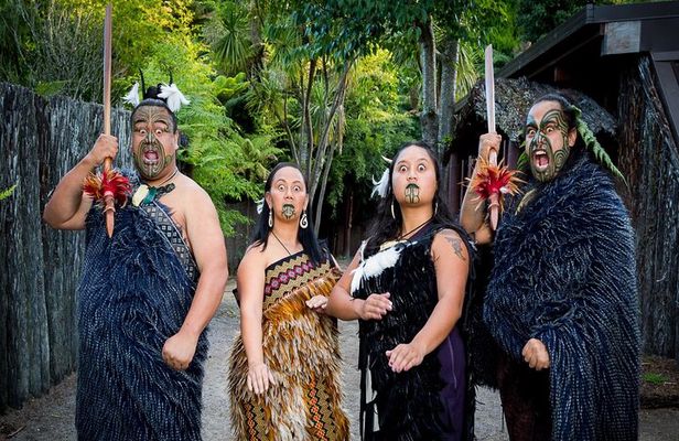 Rotorua Cultural & Geothermal Small Group Tour From Auckland