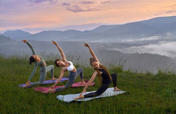 Ghorepani Ghandruk Wellness Yoga Trek