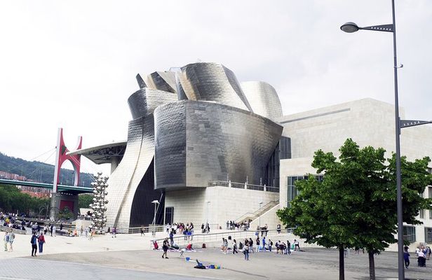 Artist-Guided Tour of the Guggenheim Museum