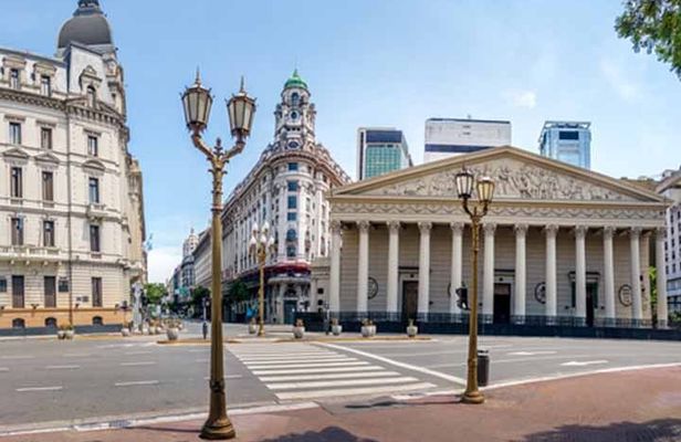 Kid-Friendly Buenos Aires City Walking Guided Tour for Families