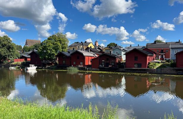 Private Full Day Tour of Helsinki and Porvoo