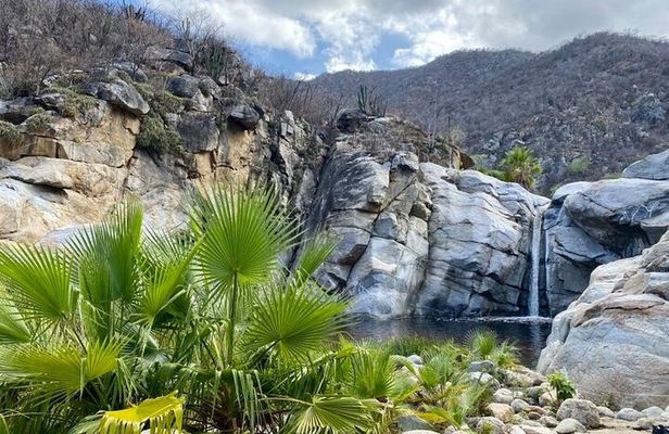 Private Tour to Hot Springs and Waterfall in Santiago