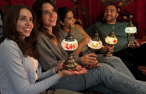 Craft and Shine Create a Mosaic Lamp in Istanbul Grand Bazaar