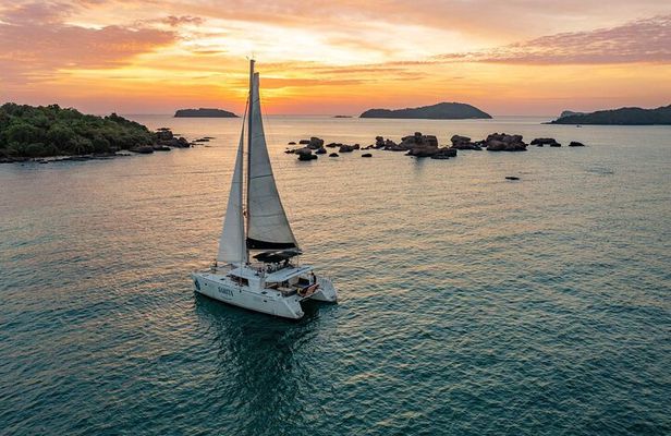 Catamaran Sarita Phu Quoc Private Luxury Sunset Sail