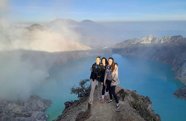Start From Banyuwangi Mount Ijen Midnight Shared Guided Tour