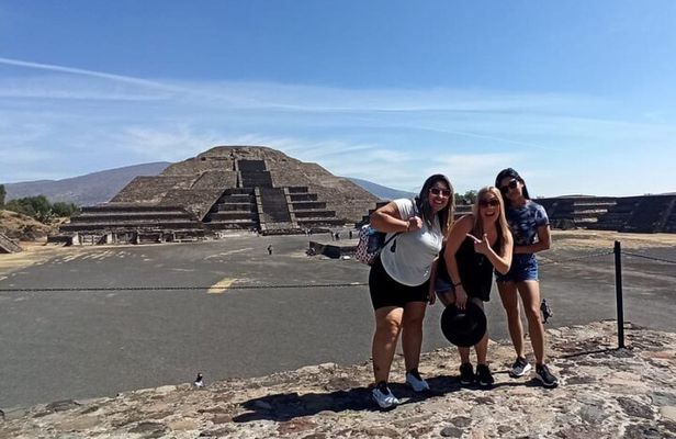 Private Tour in Teotihuacan with Anthropology Museum
