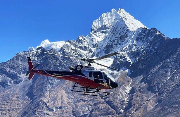 Everest Base Camp Trek with Helicopter return to Kathmandu