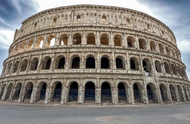 Colosseum and Ancient Rome Tour (Private/Semi Private)