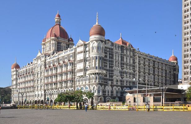 Mumbai City Tour with Licensed Guide and Lunch