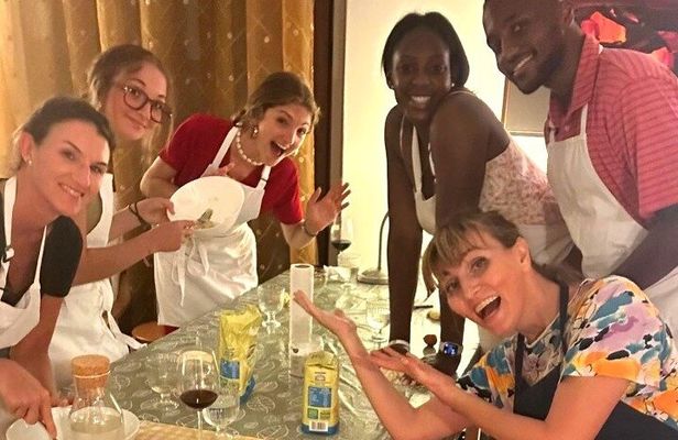 Small Group Cozy Cooking Class in a Typical Milanese Home.