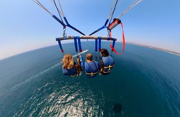 1 Hour Shared Parasailing Adventure in Oceanside