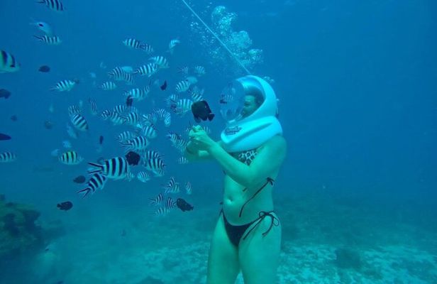 Zanzibar Under Water Sea Walk