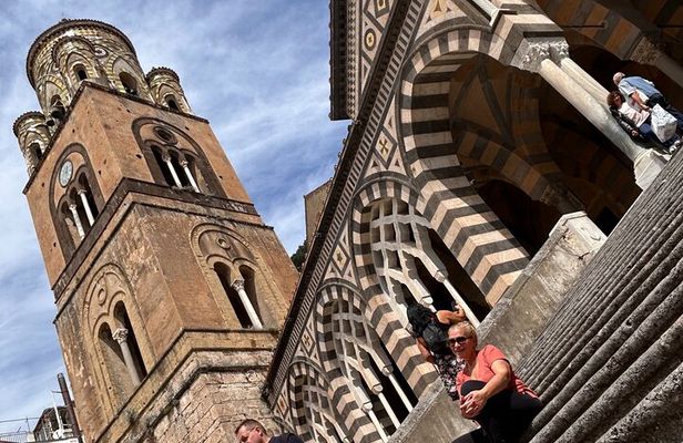 From Salerno to Amalfi Coast by car-stopping in Amalfi & Ravello