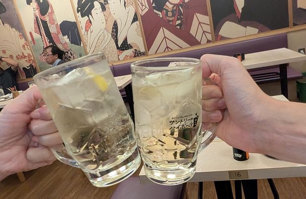 Tokyo Hidden Izakaya Tour with a Government Licensed Local Guide