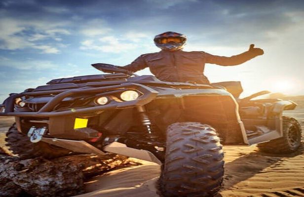 Agafay Desert: Quad Bike & Camel Ride & Magical Diner with Show 