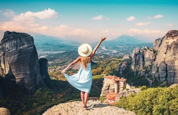 Meteora Private Tour From Athens