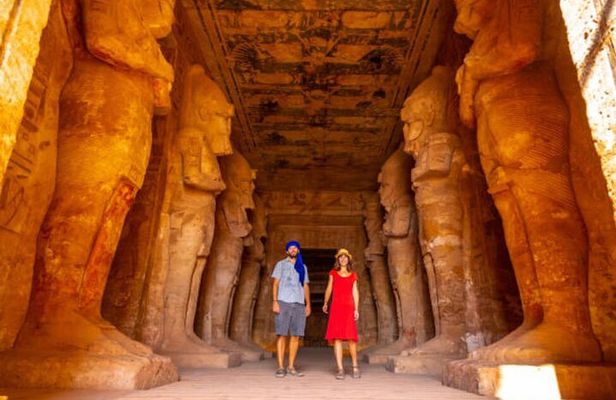 Private East Bank Luxor Tour with Expert Guide With An AC Car