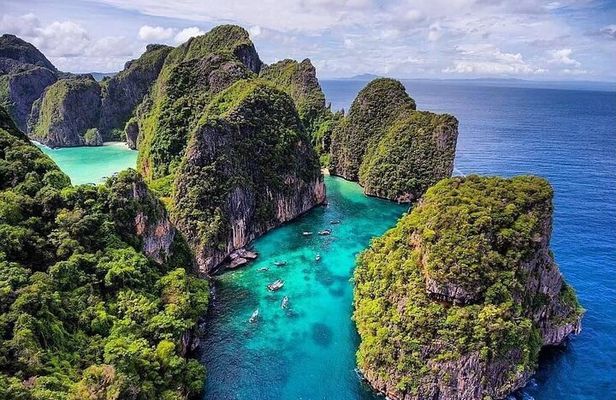 Krabi: Phi Phi, Maya Bay, Bamboo Island Speedboat Tour with Lunch