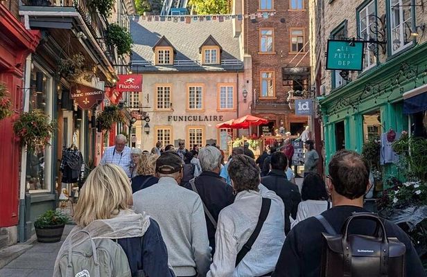 Quebec City Scenic Walking Tour with 1 Funicular Ride