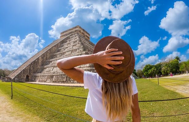 Chichén Itzá all inclusive: cenote, Valladolid, drink and lunch