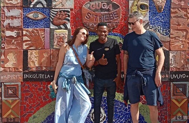 Township tour and District Six museum