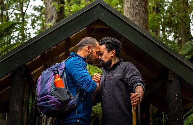 Whirinaki Forest Footsteps: Māori Guided Tour, Picnic & Transfer